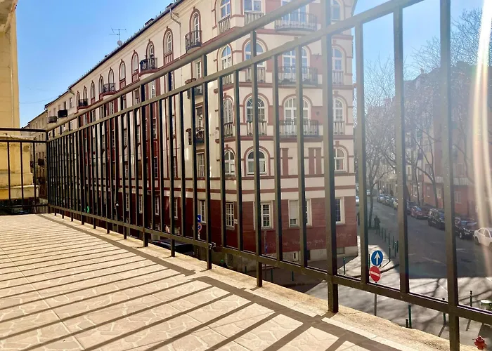 Urban Deluxe Downtown Buda