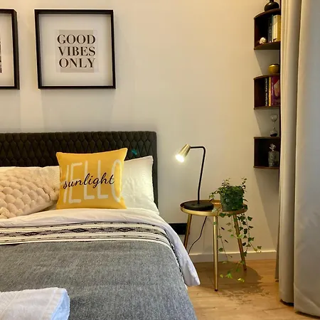 Urban Deluxe Downtown Buda Apartamento