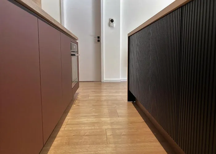 Urban Deluxe Downtown Buda Apartamento