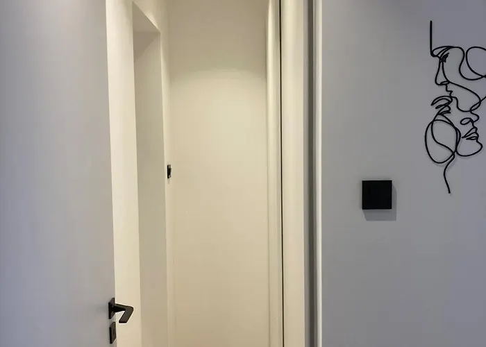 Urban Deluxe Downtown Buda