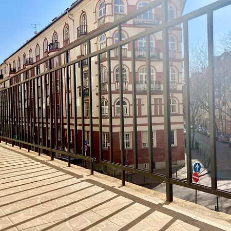 Urban Deluxe Downtown Buda