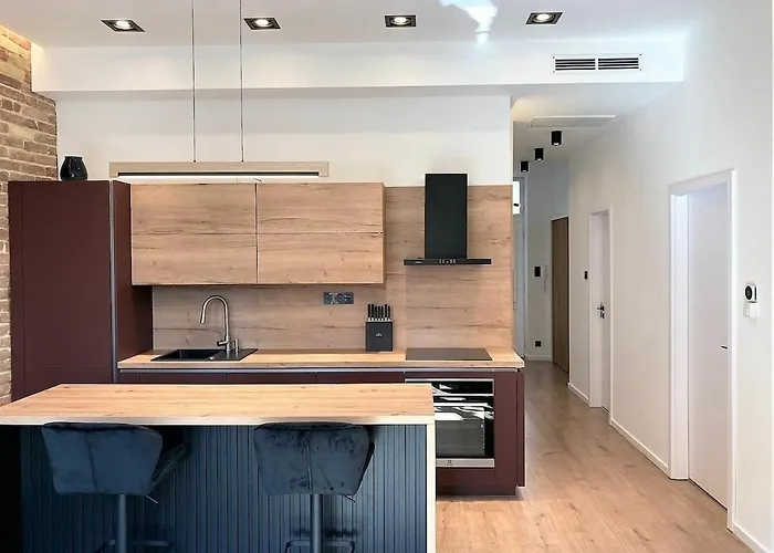 Urban Deluxe Downtown Buda Apartament *
